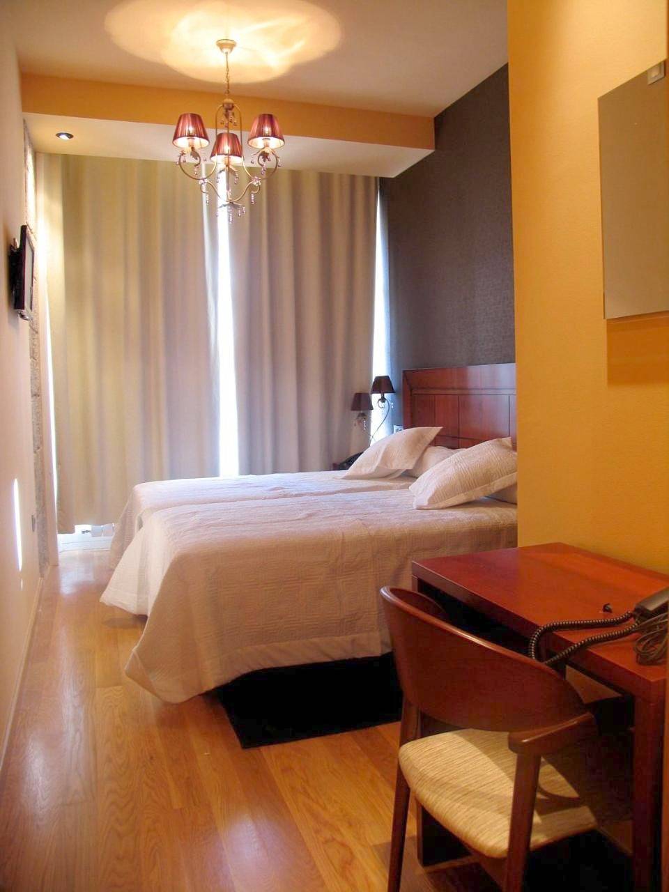 Hotel Casa de Caldelas in Castro Caldelas, Reserva da Biosfera Ribeira Sacra e Serras do Oribio e Courel