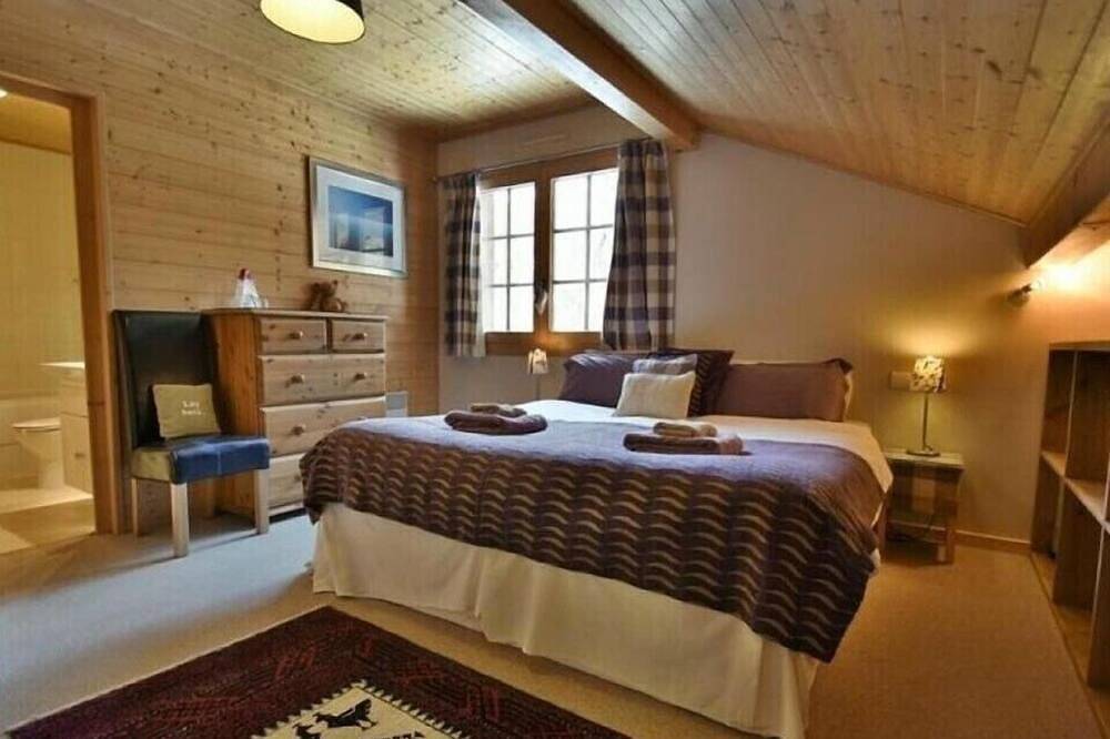 Mountain-style bed and breakfast for 2/3 people with table d'hôtes option in Station de Morillon, Grand Massif