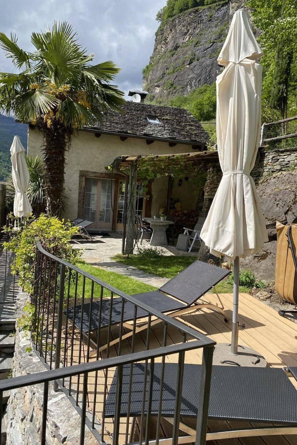 Top -Rustico mit Aussenwhirlpool beheizt und Sauna in Acquarossa, Lepontinische Alpen
