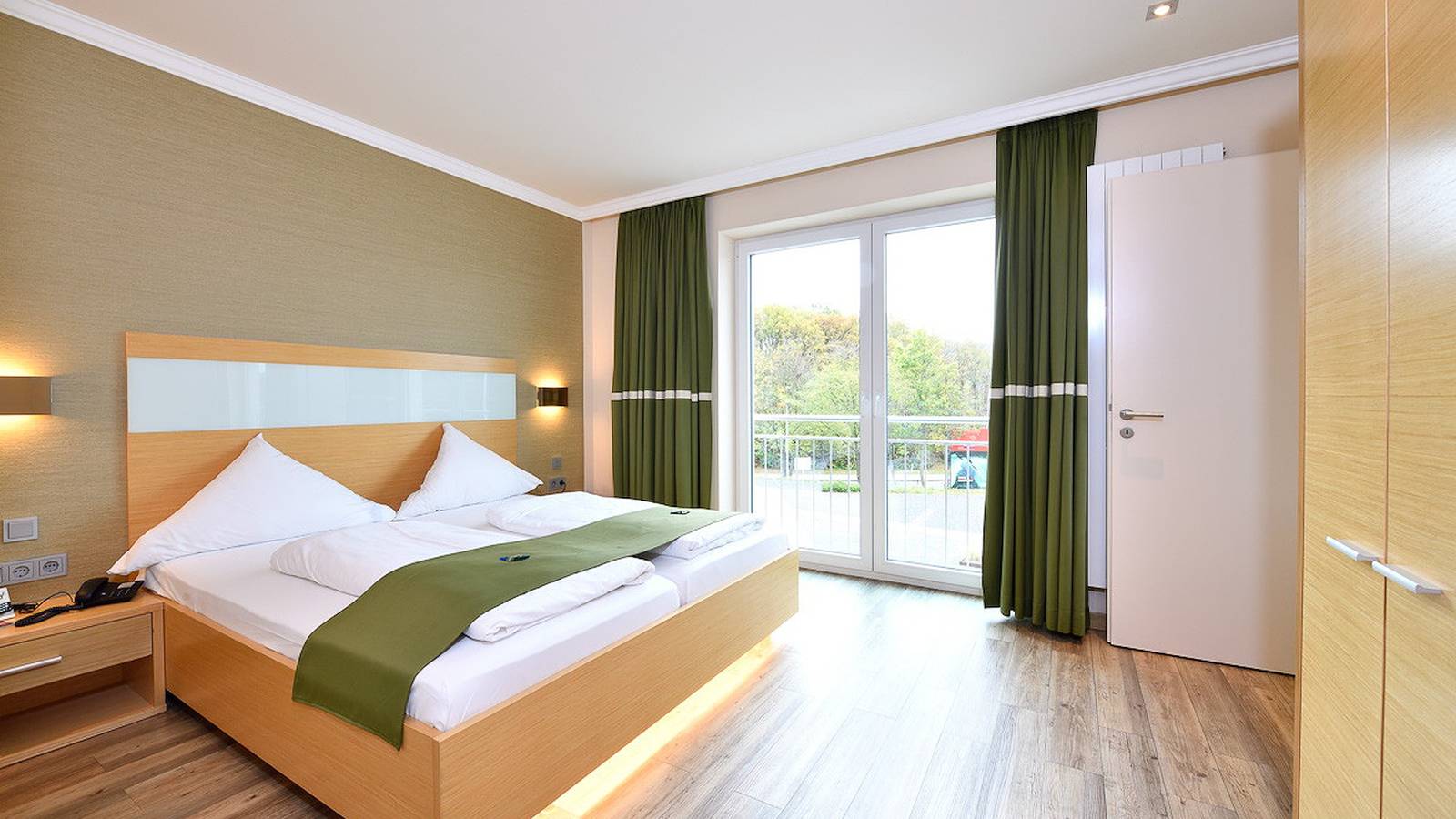 Dormio Der Seehof — Hotelsuite Admiral in Heimbach, Rureifel (Nordrhein-westfalen)