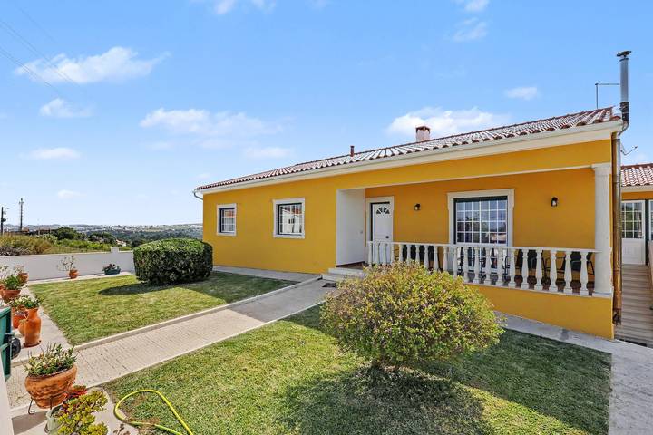 Casas rurais para 8 pessoas, com Balcão e Jardim em Amoreira