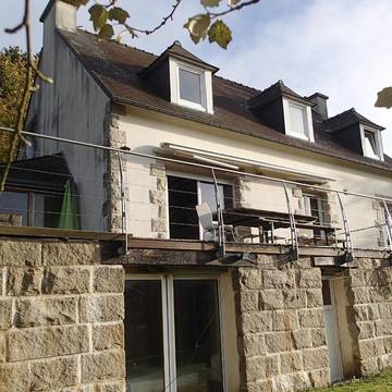 Gîte pour 11 personnes, avec vue et jardin dans Abbaye de Bon Repos