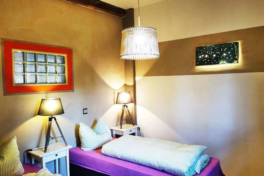 Ganze Wohnung, Wohnung in Haselberg mit Großem Garten in Wriezen, Märkische Schweiz-Oderland
