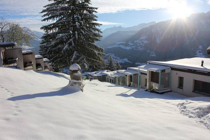 Gîte pour 6 personnes, avec balcon et vue, animaux acceptés à Leysin
