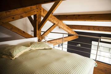 Gîte pour 2 personnes, avec piscine et terrasse à Villegailhenc