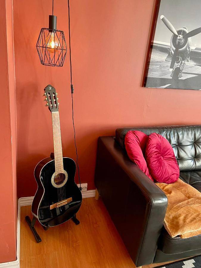 Ganze Wohnung, Sentral og fargerik bygårdsleilighet in Halden