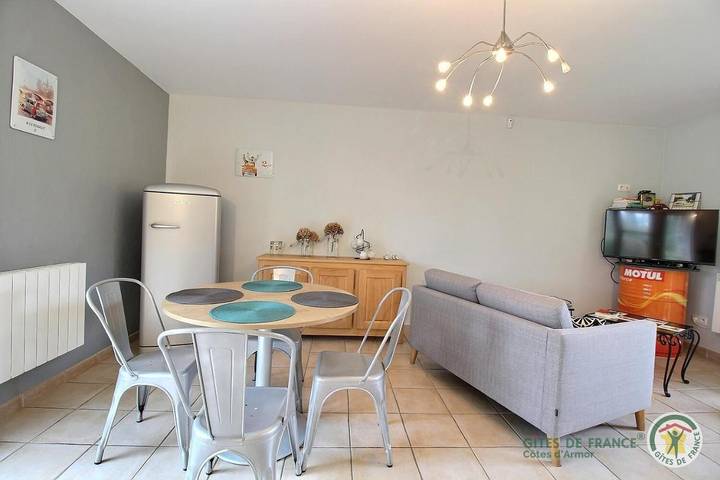 Location de vacances pour 4 personnes, avec jardin et terrasse à Cohiniac - 4