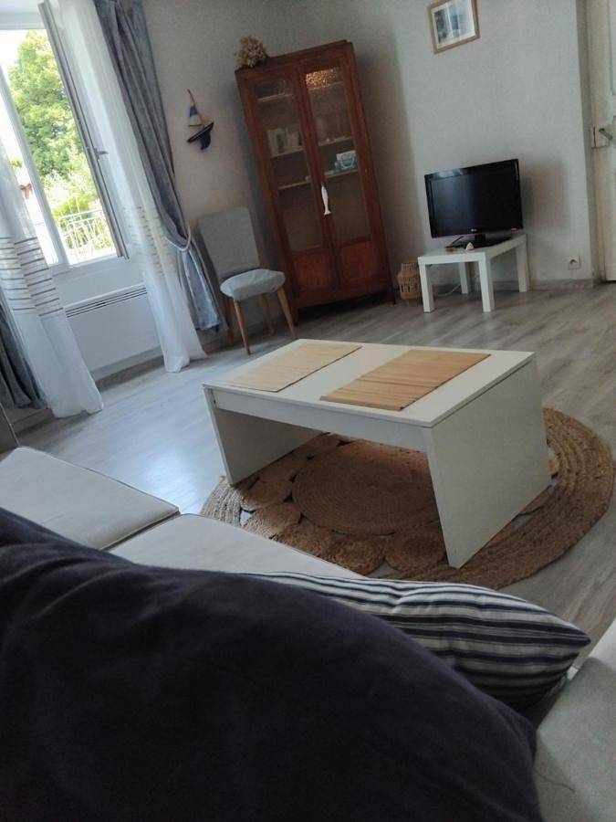 Location de vacances pour 3 personnes, avec jardin à Médis - 4