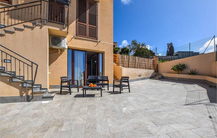 Holiday apartment for 5 people, with terrace - 1