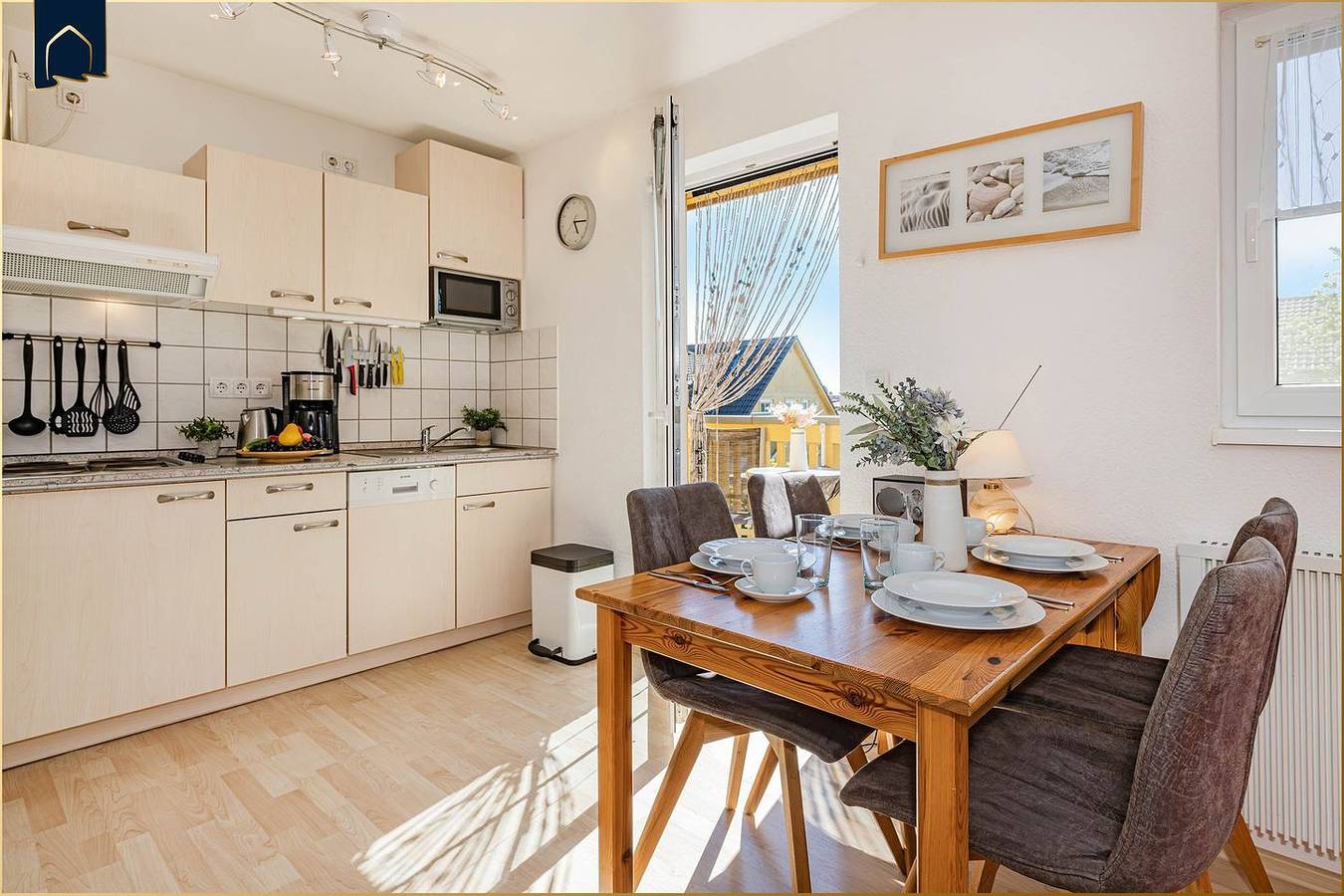 Apartamento entero, Gemütliche Ferienwohnung mit Balkon – nur 550 m zum Ostseestrand in Koserow, Bernsteinbäder