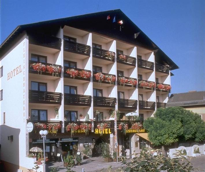 Hotel für 3 Personen, mit Balkon und Terrasse sowie Garten und Sauna in Mühlviertel