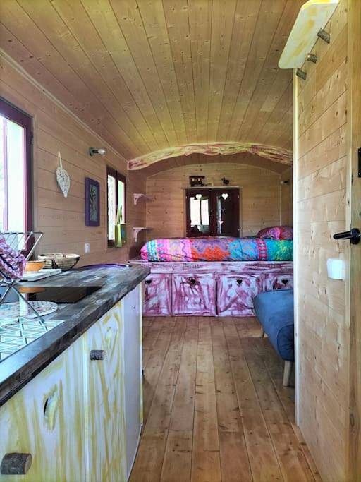 One-Bedroom House in Issendolus, Quercy