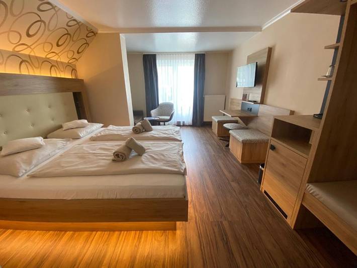 Hotel, mit Terrasse und Sauna in Caputh - 2