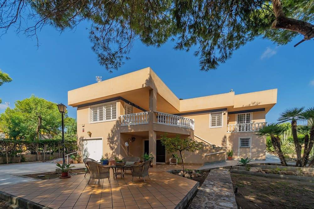 Villa Zenia Beach in Playa Cala Bosque (Orihuela), Orihuela