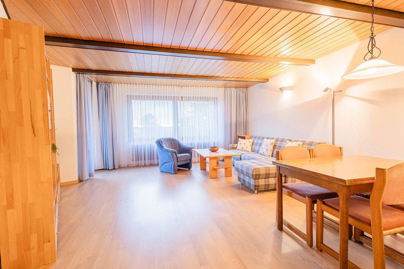 Ganze Wohnung, 2-Zimmer-Apartment (Typ 3) in Immenstaad am Bodensee, Region Bodensee-Oberschwaben