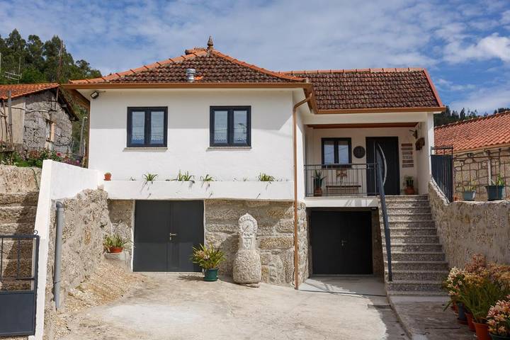 Location de vacances pour 10 personnes, avec balcon dans Pinheiro