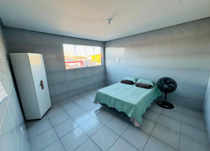 Casas e apartamentos de temporada para 4 pessoas, com vista e balcão em Caruaru