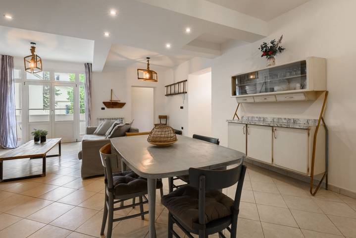 Ganze Wohnung, Ferienwohnung für 6 Personen mit Balkon/Terrasse in Pietrasanta, Italienische Riviera