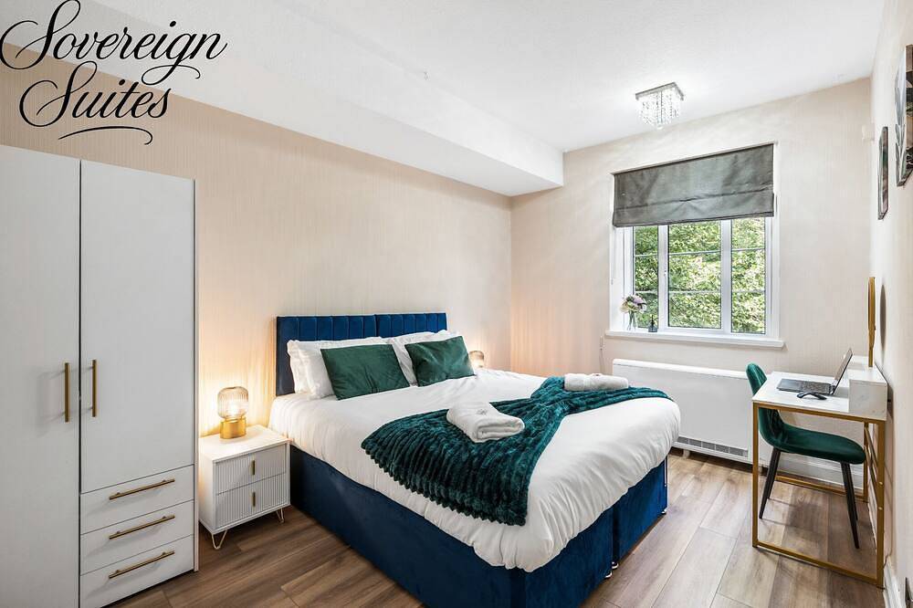 Entire apartment, Large Newly Furnished Apartment with Huge Terrace in Brighton, Sussex