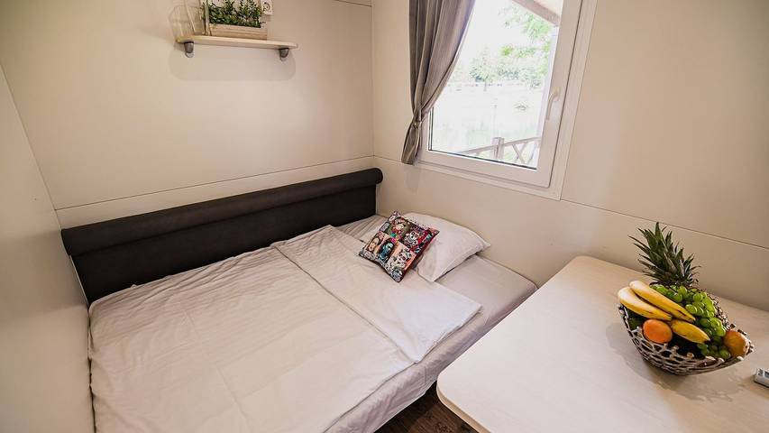 Camping car pour 5 personnes, avec terrasse, animaux acceptés en Slovénie