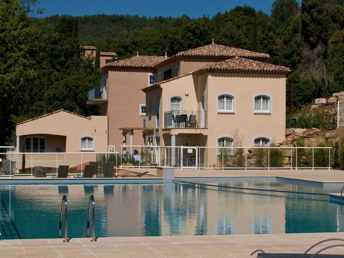 Apartamento de vacaciones para 6 personas, con piscina además de terraza y piscina para niños - 1