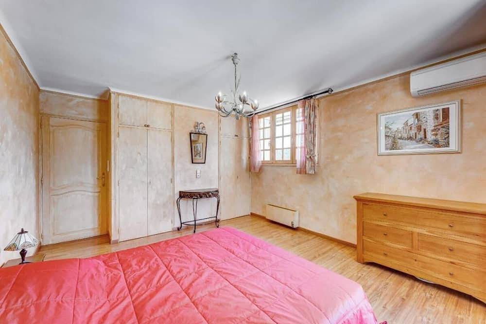 Villa Primrose – A Peaceful Retreat in the Heart of Provence in Vins-sur-Caramy, Región Brignoles