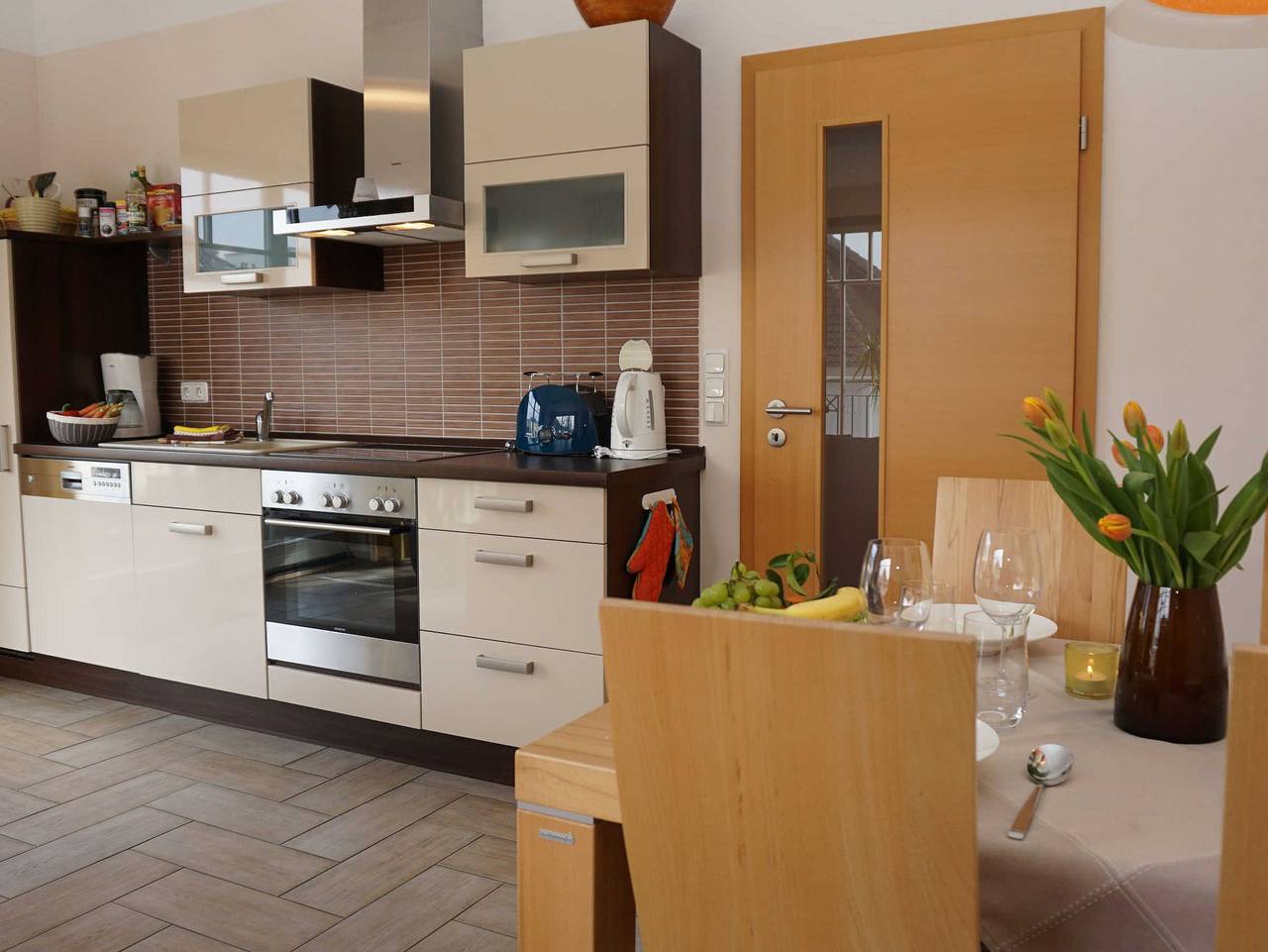 Ganze Ferienwohnung, Villa Dünen vis a' vis - strandnah - Wohnung 6 in Drei Kaiserbäder, Heringsdorf