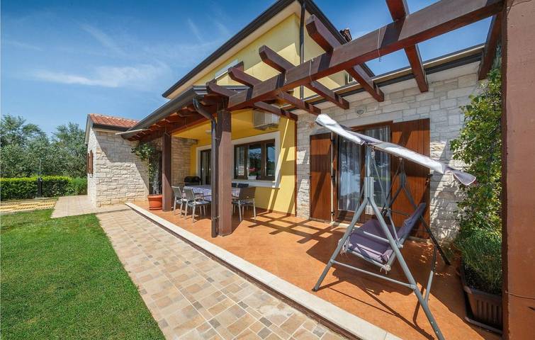 Ferienhaus für 6 Personen, mit Terrasse in Porec und Umgebung - 3