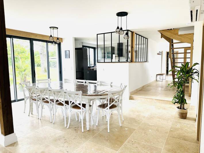 Gîte pour 12 personnes, avec terrasse ainsi que jardin et piscine dans Parc naturel régional de la Forêt d'Orient - 3