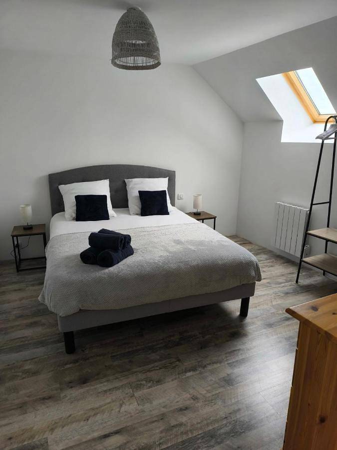 Location de vacances pour 4 personnes, avec vue et terrasse à Chavot-Courcourt - 3