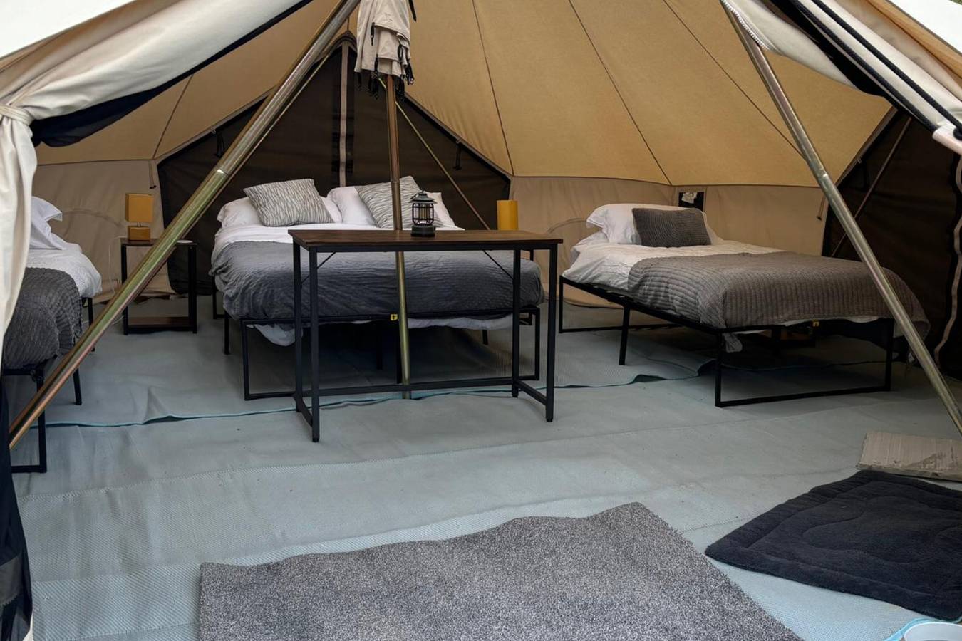 Cozy Hot Tent with Log Burner & Hot Tub Right Tent in Isle of Anglesey