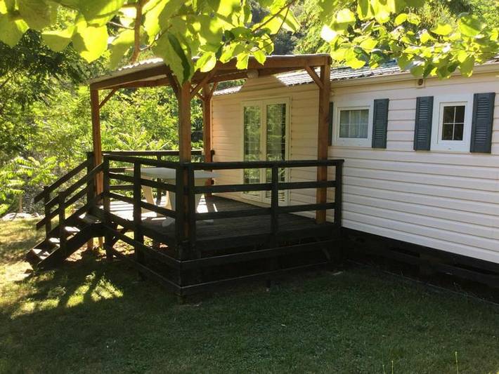 Camping pour 6 personnes, avec bassin pour enfant en Ardèche - 2