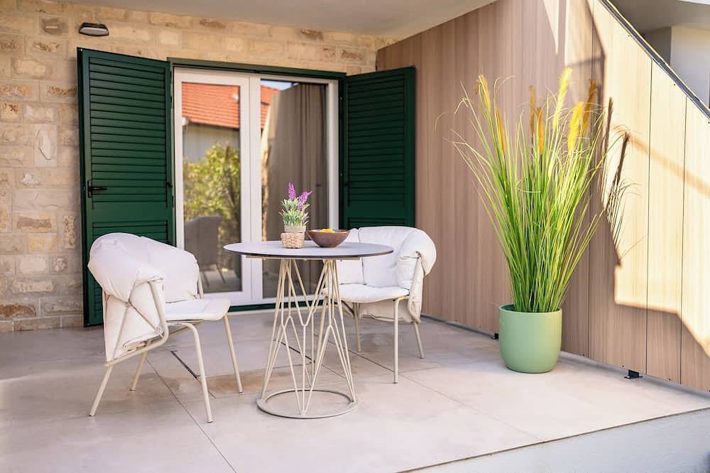 Moya Boutique Sleep - Garden Haven Room 1 in Drvenik Mali and Veli