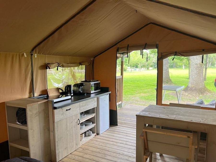 Camping Vallée de L'Indre - Tent 2 persons - Safari Outstanding tent without sanitary facilities in Montbazon, Tours region