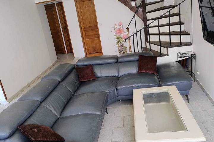 Maison de vacances pour 8 personnes, avec jardin, animaux acceptés à Lormes