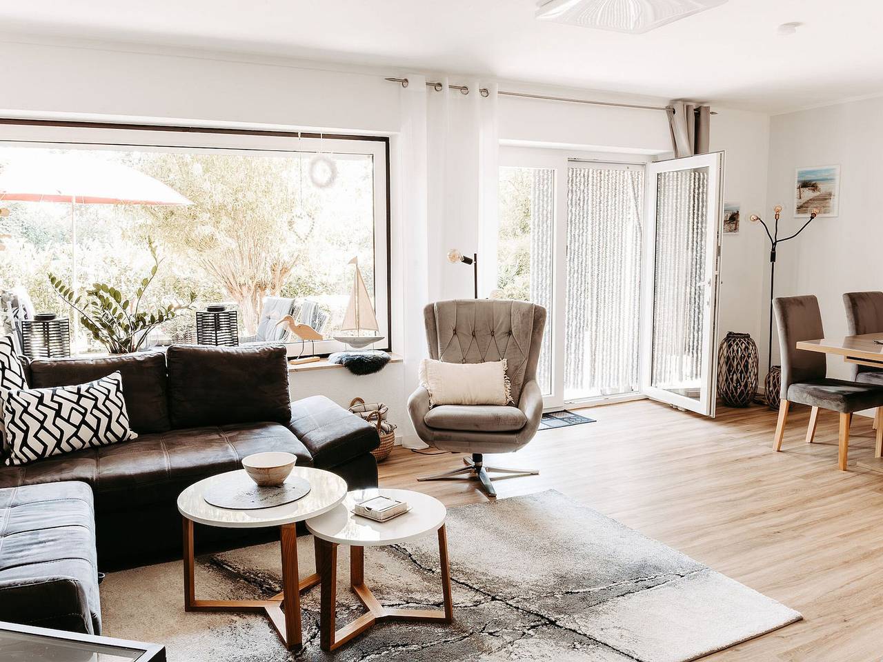Ganze Wohnung, Apartment 'Home Am See -' mit privater Terrasse, Garten und Wlan in Möhnesee, Kreis Soest