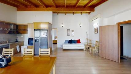 Vacation Rental for 5 Guests in North Distric (Israel), Picture 2