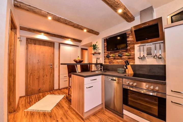 Ferienwohnung für 2 Personen, mit Ausblick und Garten in Grän - 3