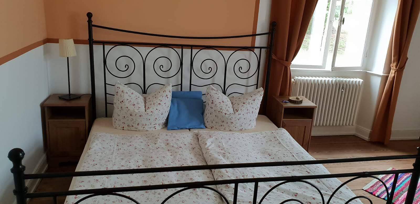 Zimmer 3 (Dreibettzimmer) in Merzalben, Landkreis Südwestpfalz