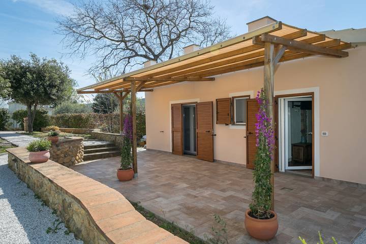 Bauernhaus für 4 Personen, mit Garten in Italien - 2