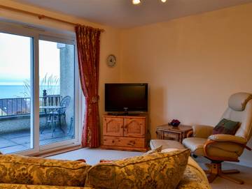 Cottage for 4 People in Cullen, Moray, Photo 1
