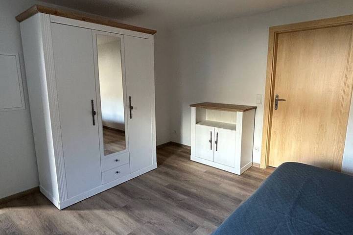 Ganze Wohnung, Gemütliches Appartement mit Terrasse und Gartenblick in Heusweiler, Saarbrücken & Umgebung