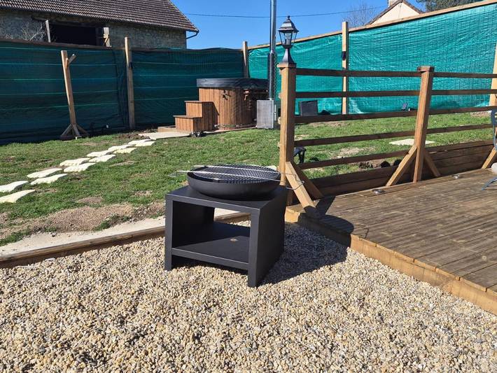 Gîte pour 2 personnes, avec jardin et jacuzzi à Saint-Moreil - 4