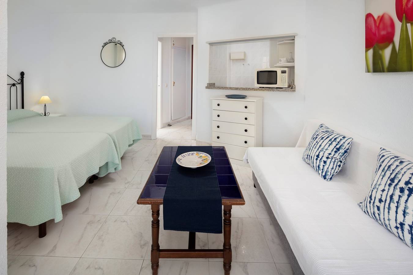 Estúdio inteiro, Apartamento Estúdio 'Estudio Bloque 80' com vista para o mar, Wi-Fi e ar condicionado in Torrox Costa, Torrox