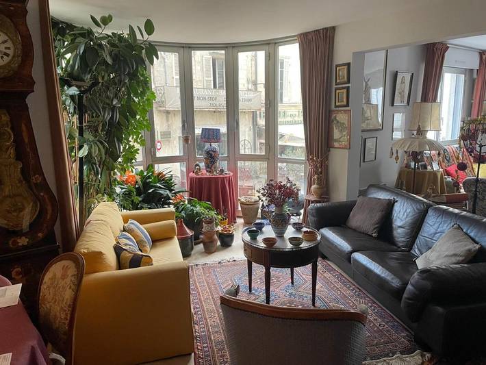 Gîte pour 6 personnes, avec vue dans Palais des Papes