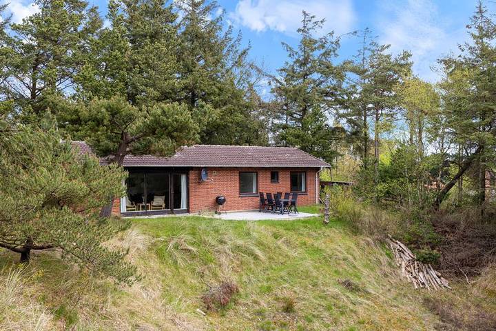 Villa for 6 personer, med Balkon/Terrasse i Nymindegab