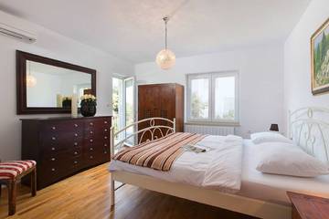 Villa for 8 People in Poreč, Grad Poreč, Photo 2