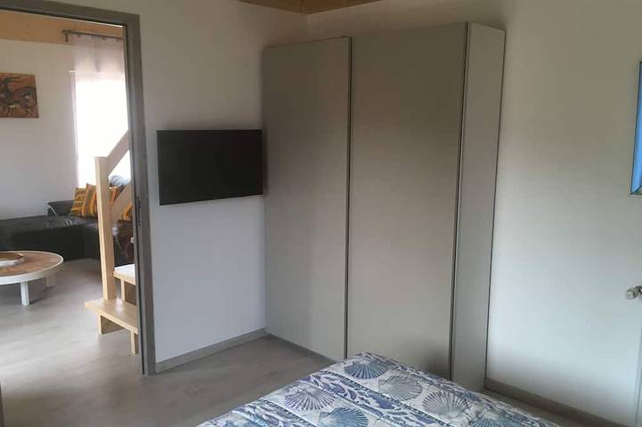 Gîte pour 8 personnes, avec jardin et balcon à Coise-Saint-Jean-Pied-Gauthier - 3