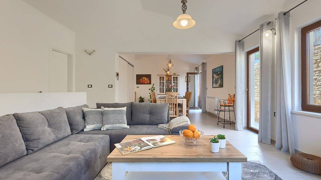 Villa für 8 Personen (200 m²) in Motovun in Motovun, Zentralistrien