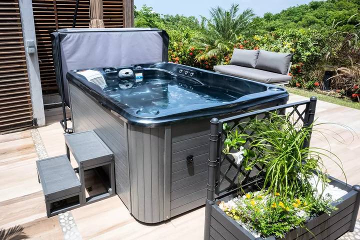 Mobil home pour 4 personnes, avec jardin à Capesterre-de-Marie-Galante - 2